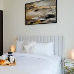 Classy Upgraded High Floor Prime Location
